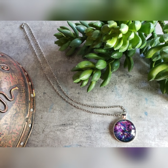 NEW Purple Flowers Cabochon Necklace - Picture 2 of 5
